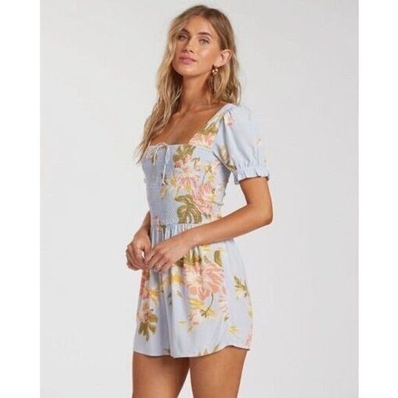 Billabong Flirty Day Romper Women’s Size Large Beach Summer - Picture 1 of 6